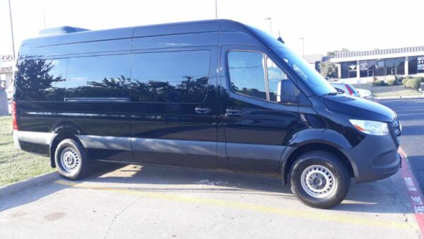 Plano, Texas To AT&T Stadium Limousine Service. Black Mercedes Sprinter Van seats 13 people.